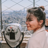 Go to Victoria Laroche Creux's profile