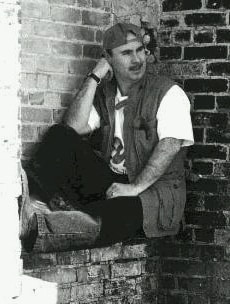 Ve al perfil de Les deHamer