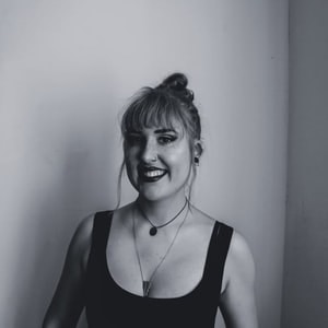 Zum Profil von July Stip.