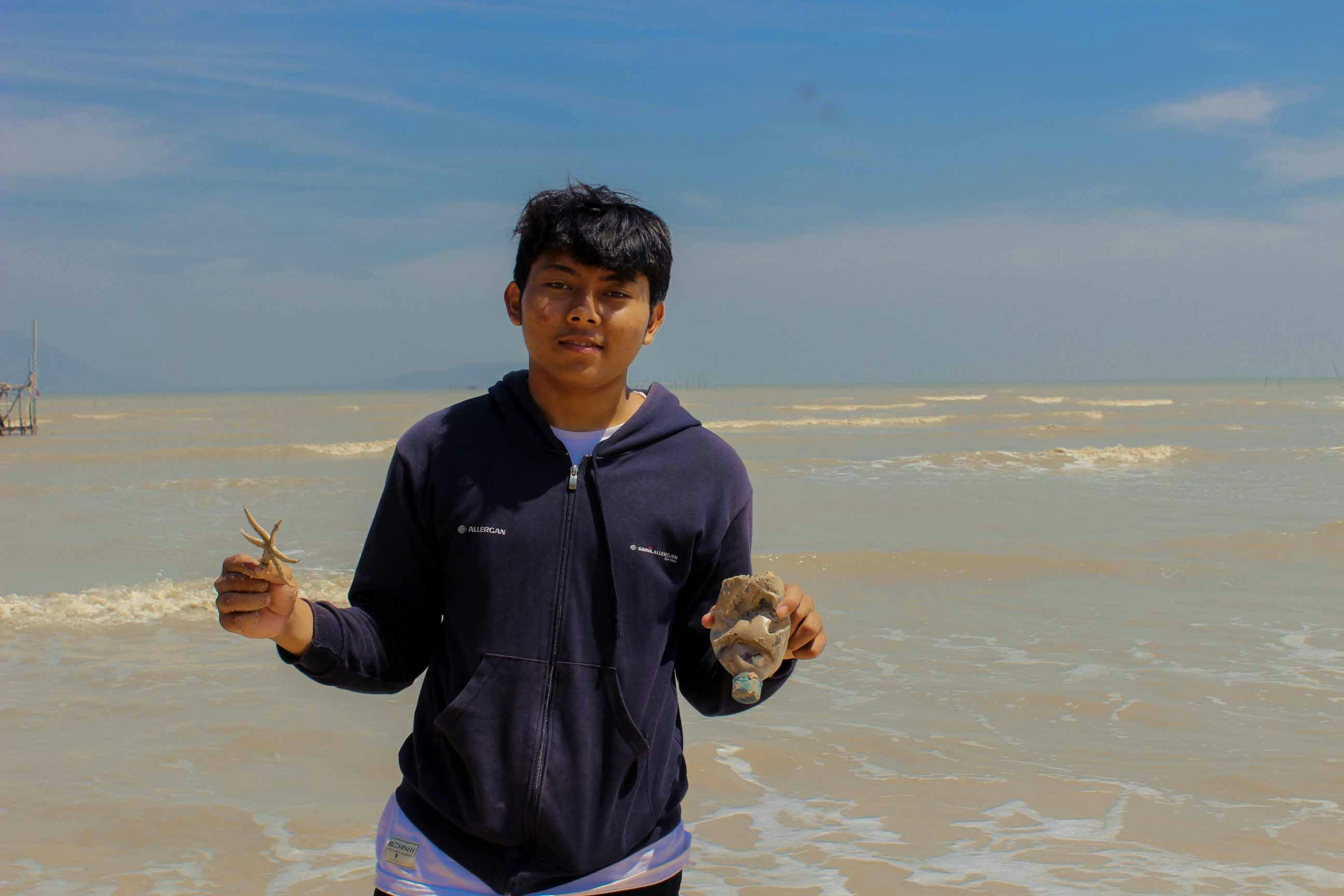 Buka profil Aldo Risky Pratama