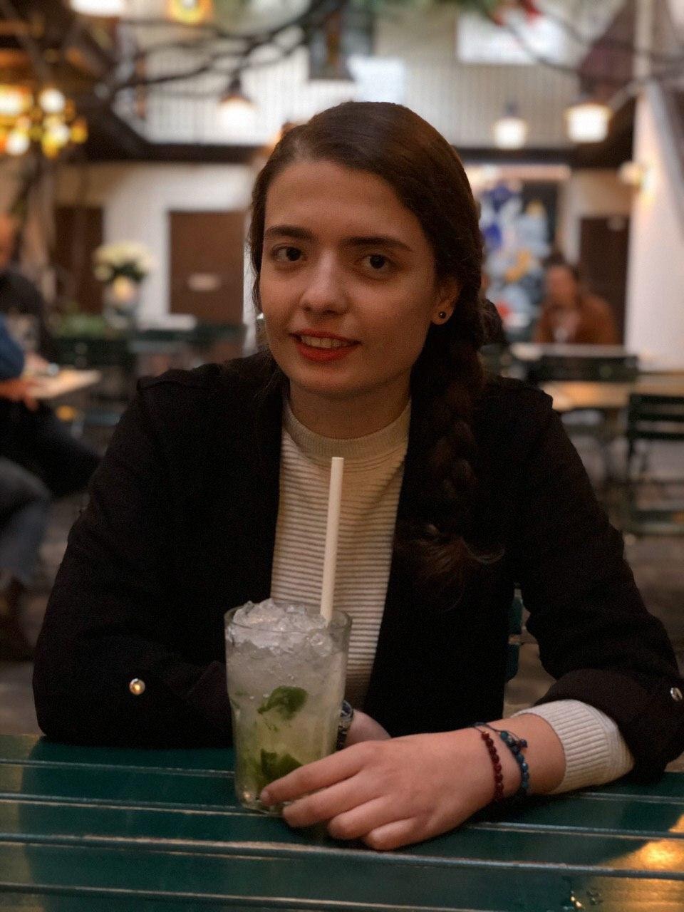 Go to Dorsa Fathollahi's profile