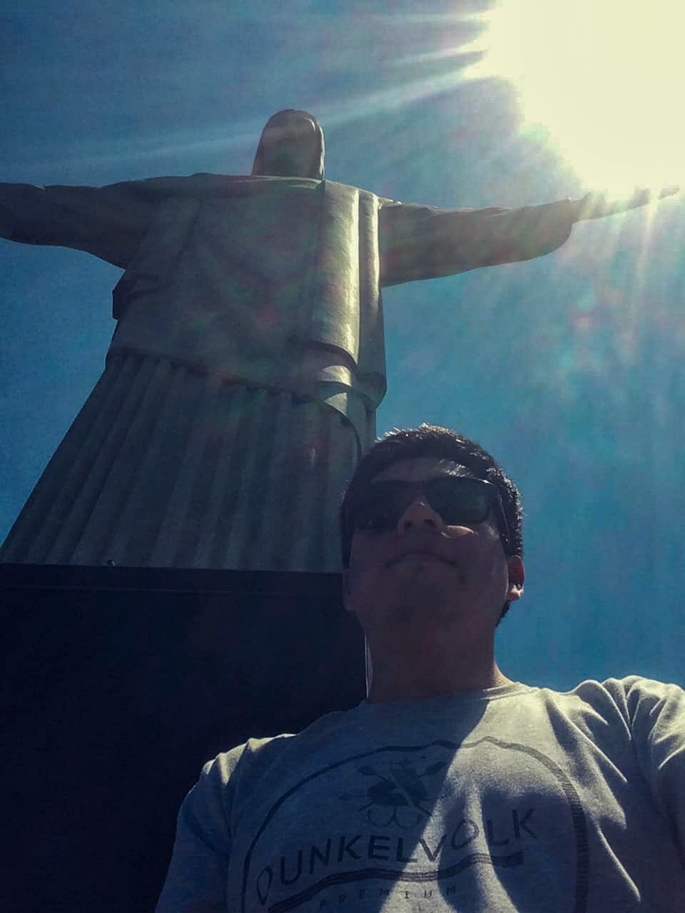 Ve al perfil de John Portella