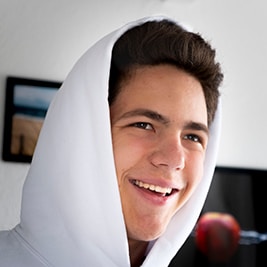 Go to Moritz Kindler's profile