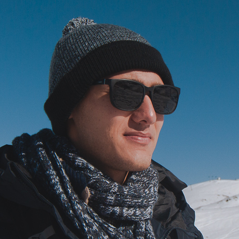 Felipe Braynerのプロフィールを見る