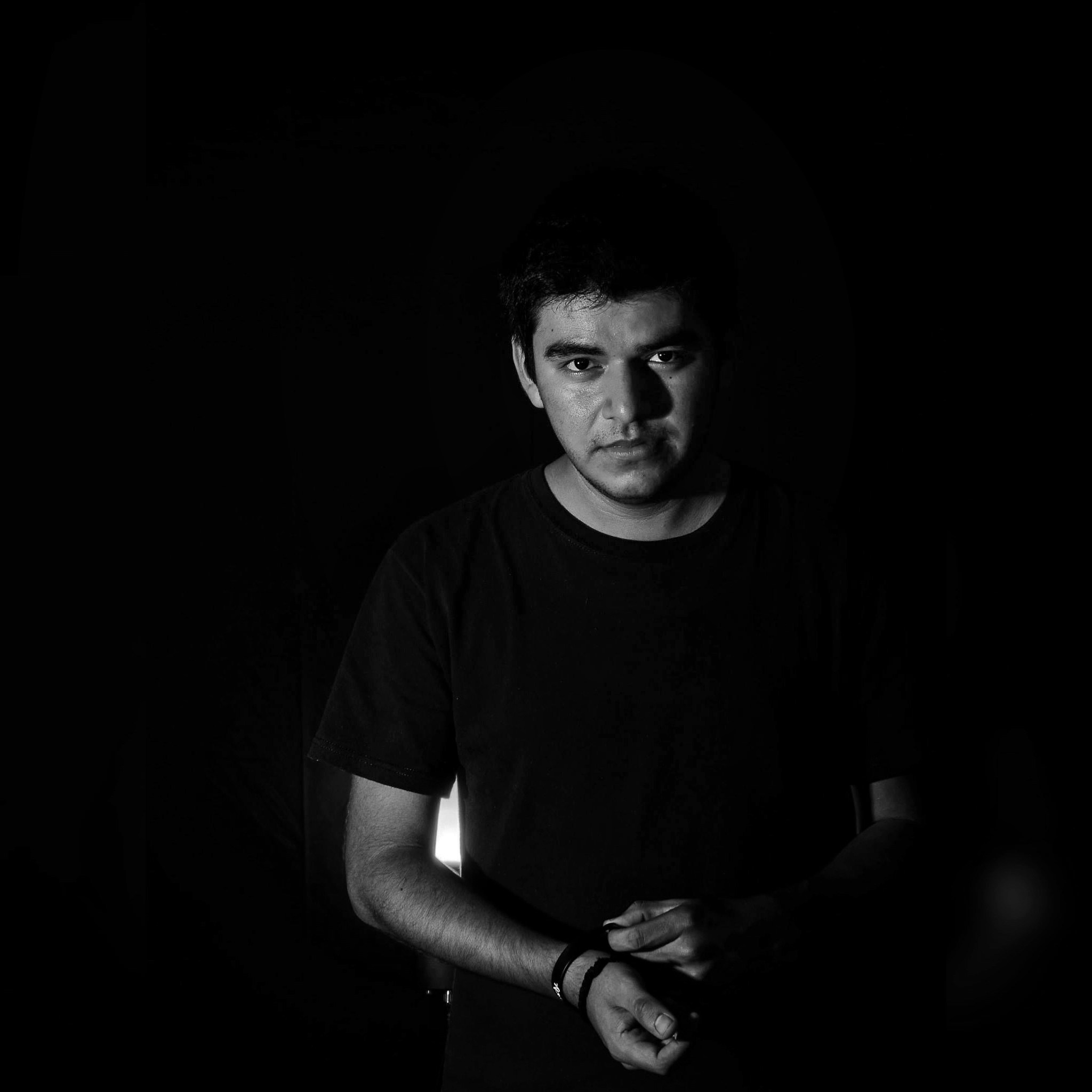 Go to Roberto Arcide's profile