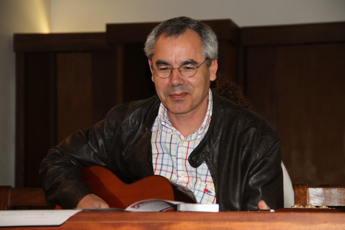 Go to Manuel Costa's profile