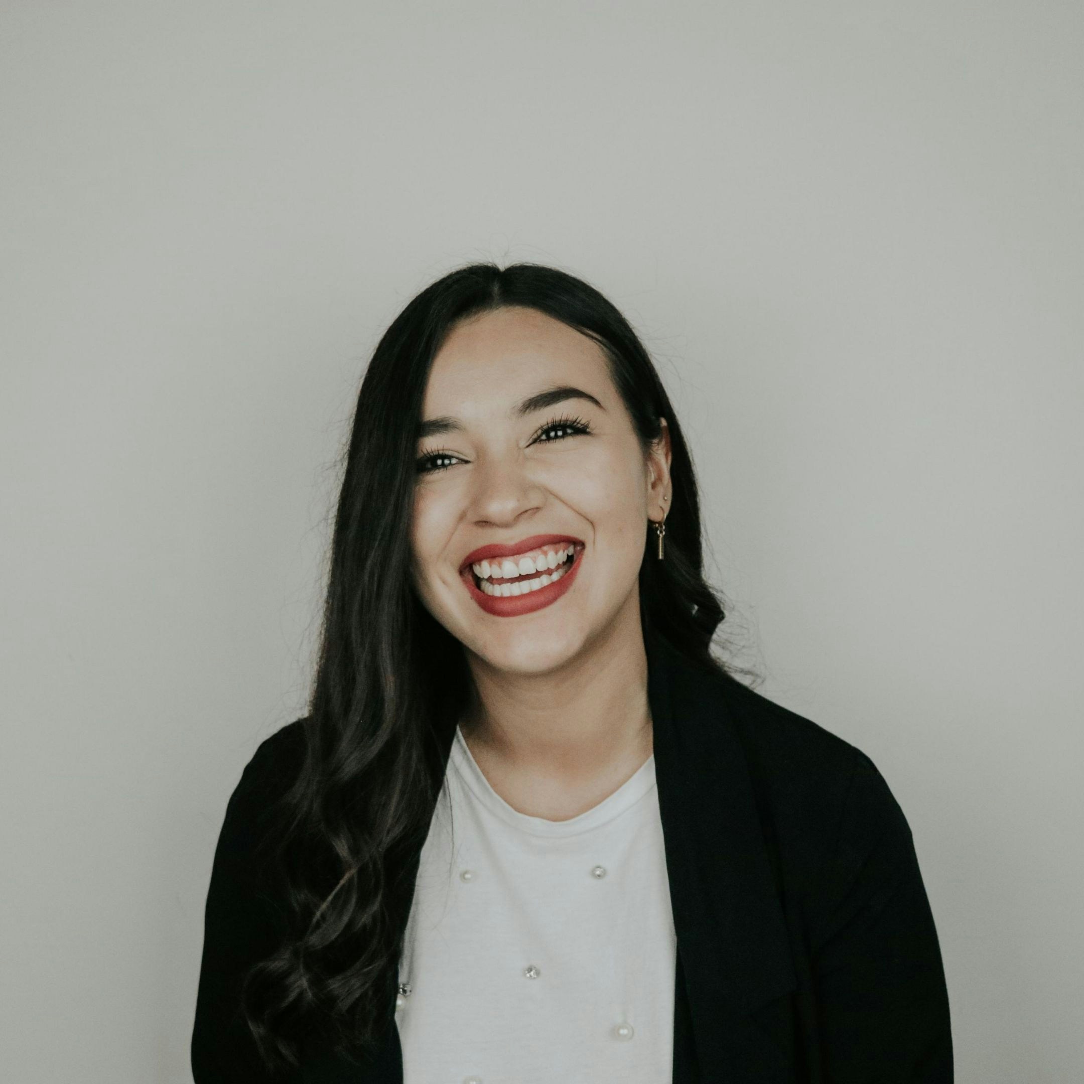 Go to Gladys Aguayo's profile