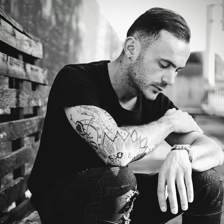 Ve al perfil de Dwayne Legrand