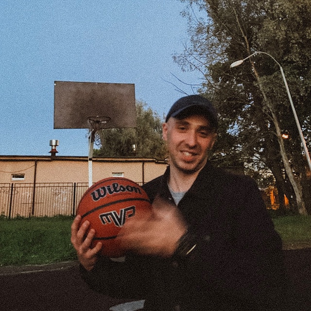 Go to Ruslan Ruslan's profile