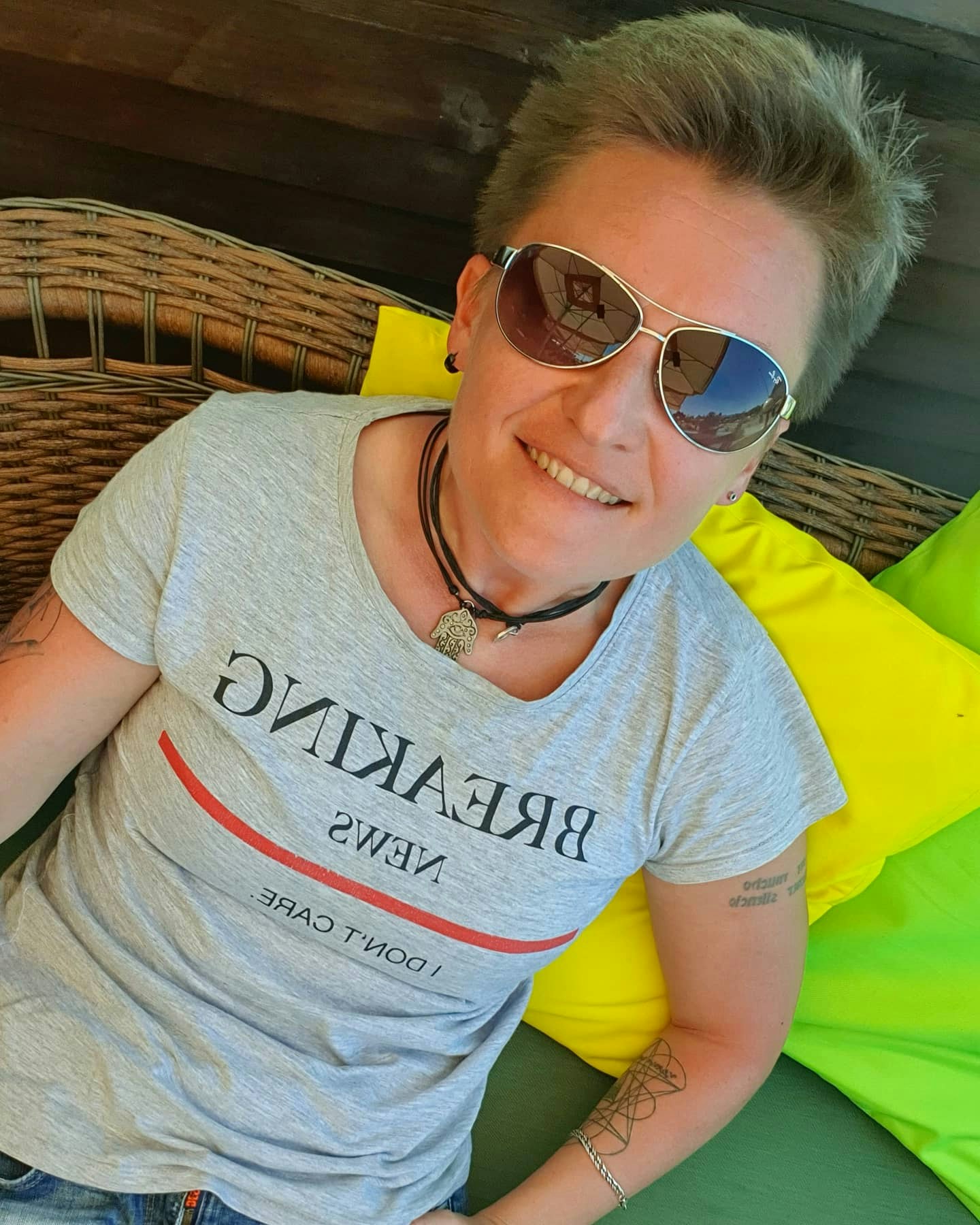 Go to Nikolass Elena's profile