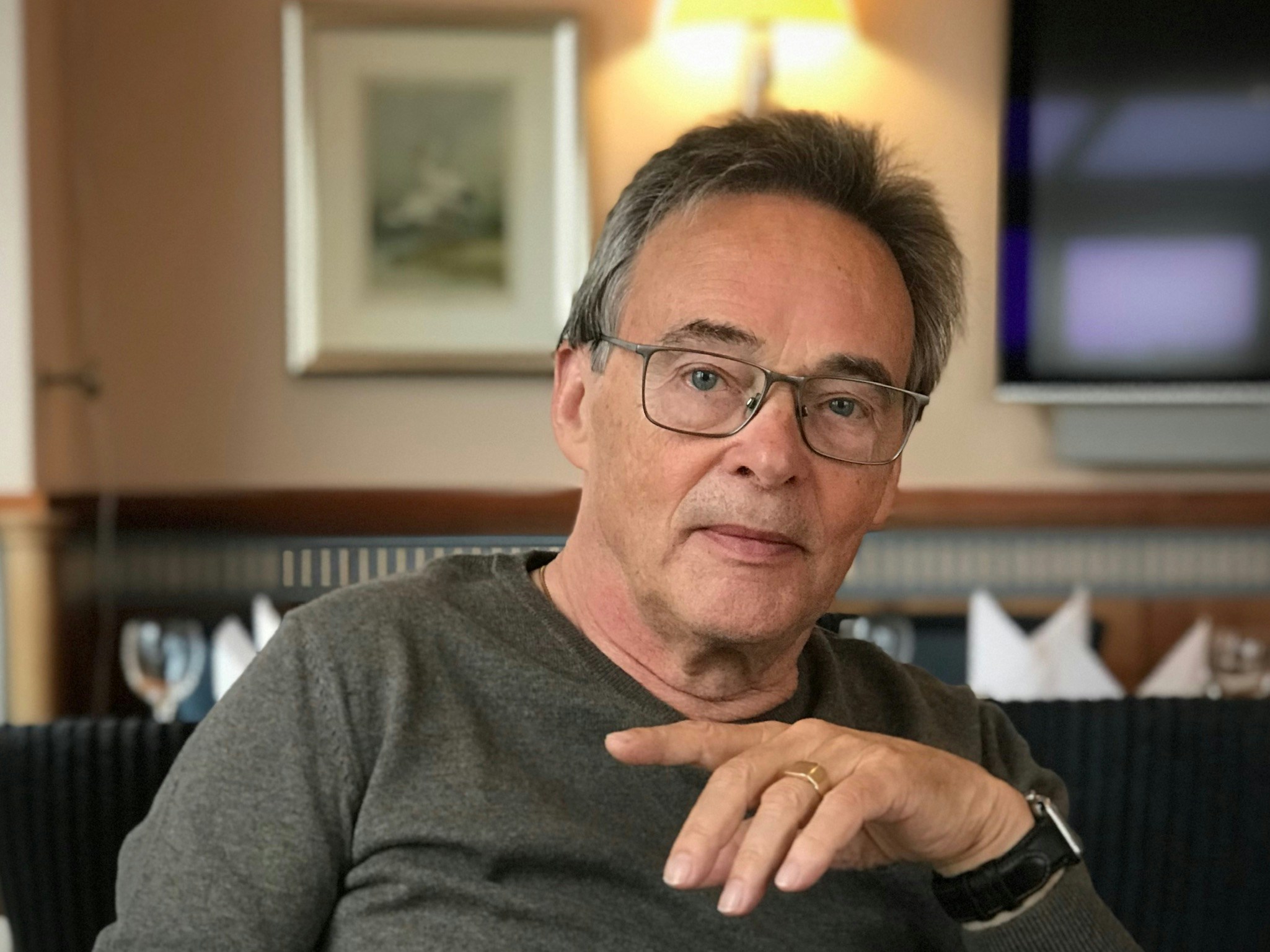 Go to Günter Hoffmann's profile