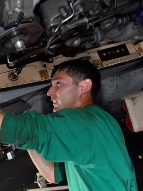 Accéder au profil de Daniel @ bestjumpstarterreview.com