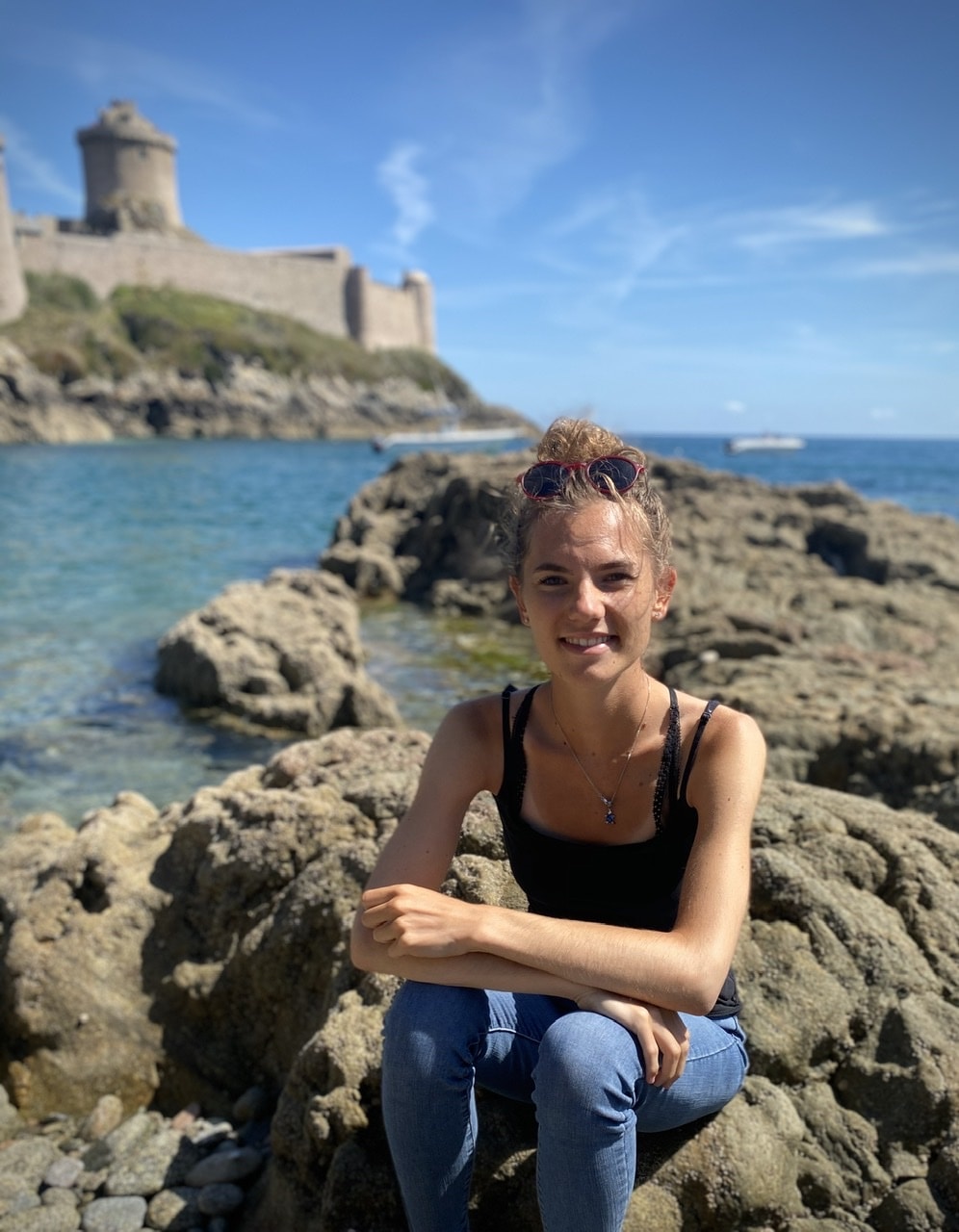 Go to Léa Macri's profile