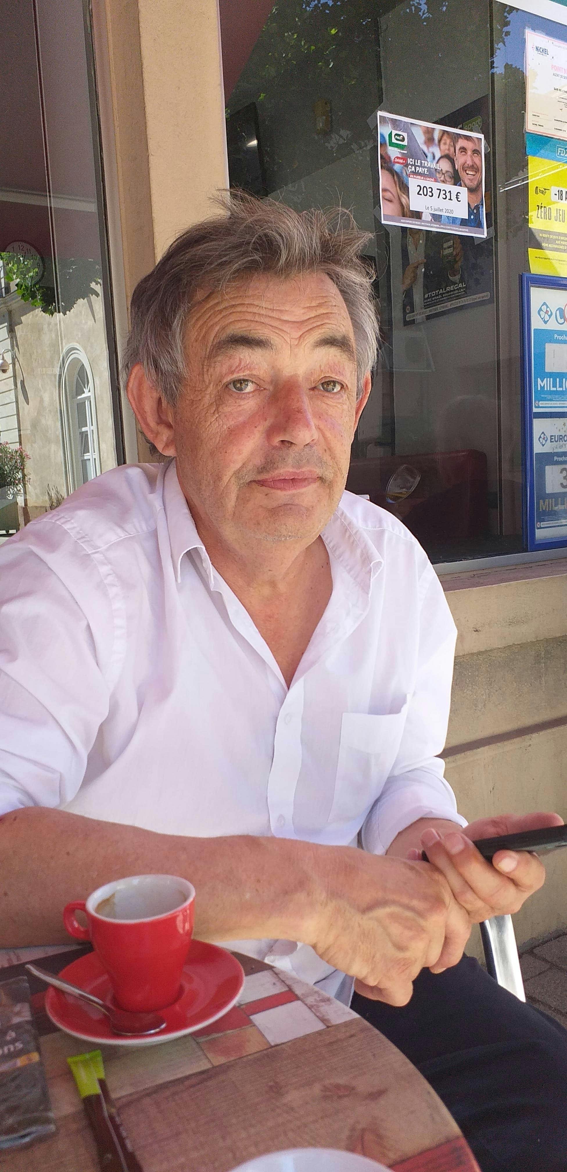 Go to Alain Moreau's profile