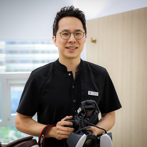 Go to YoonJae Baik's profile