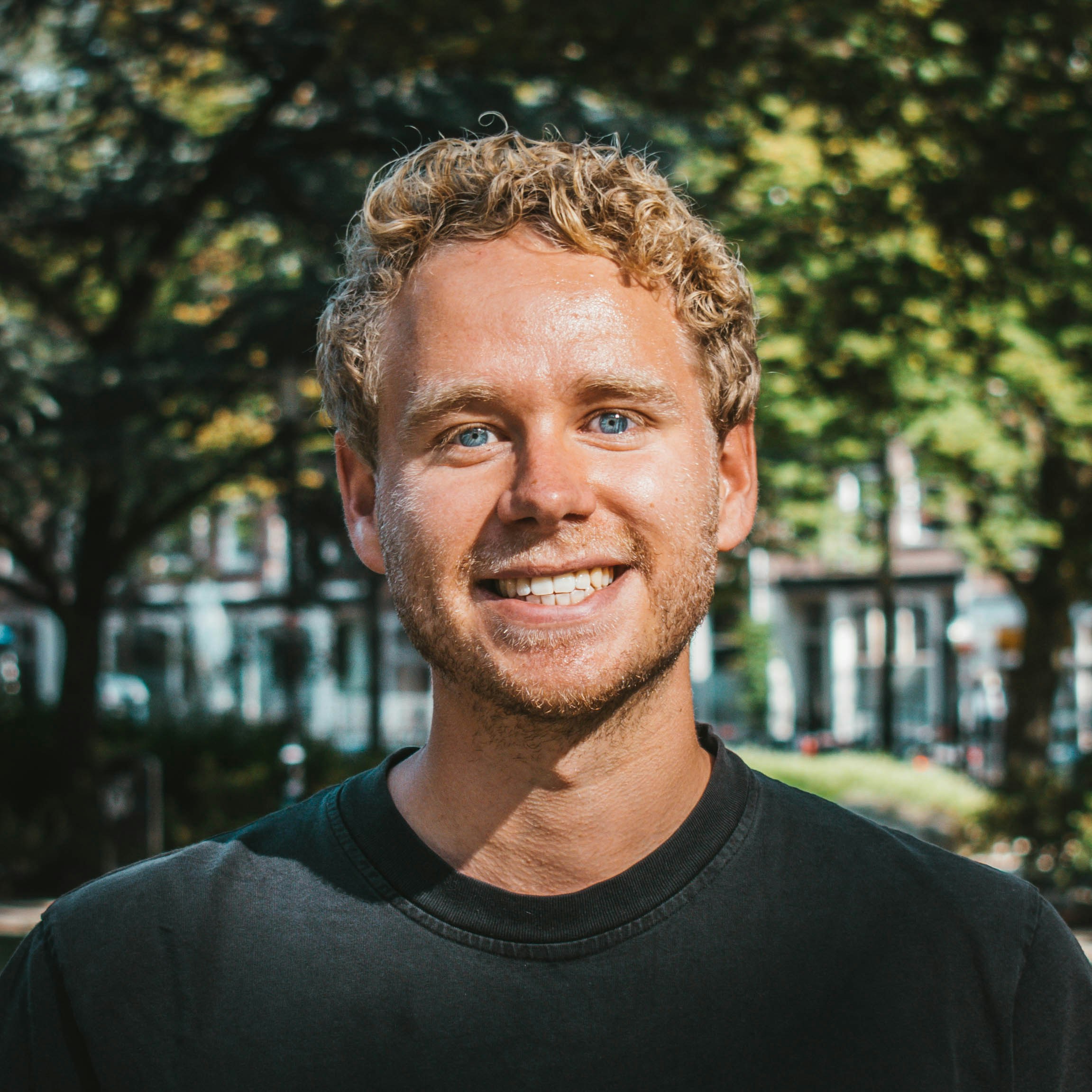 Max van den Oetelaar