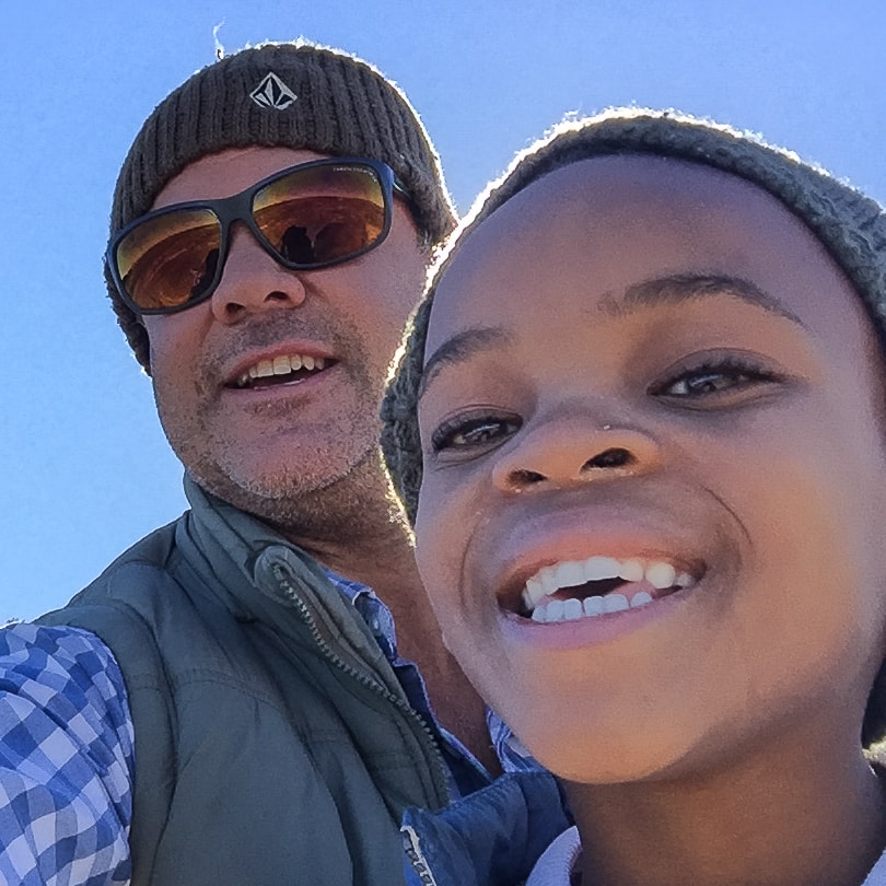 Go to Deon De Villiers's profile