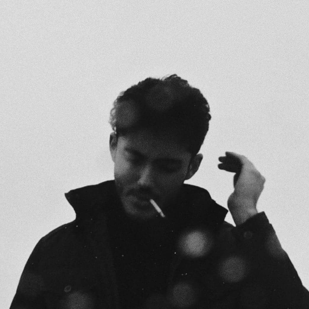 Go to Aryan Fo's profile