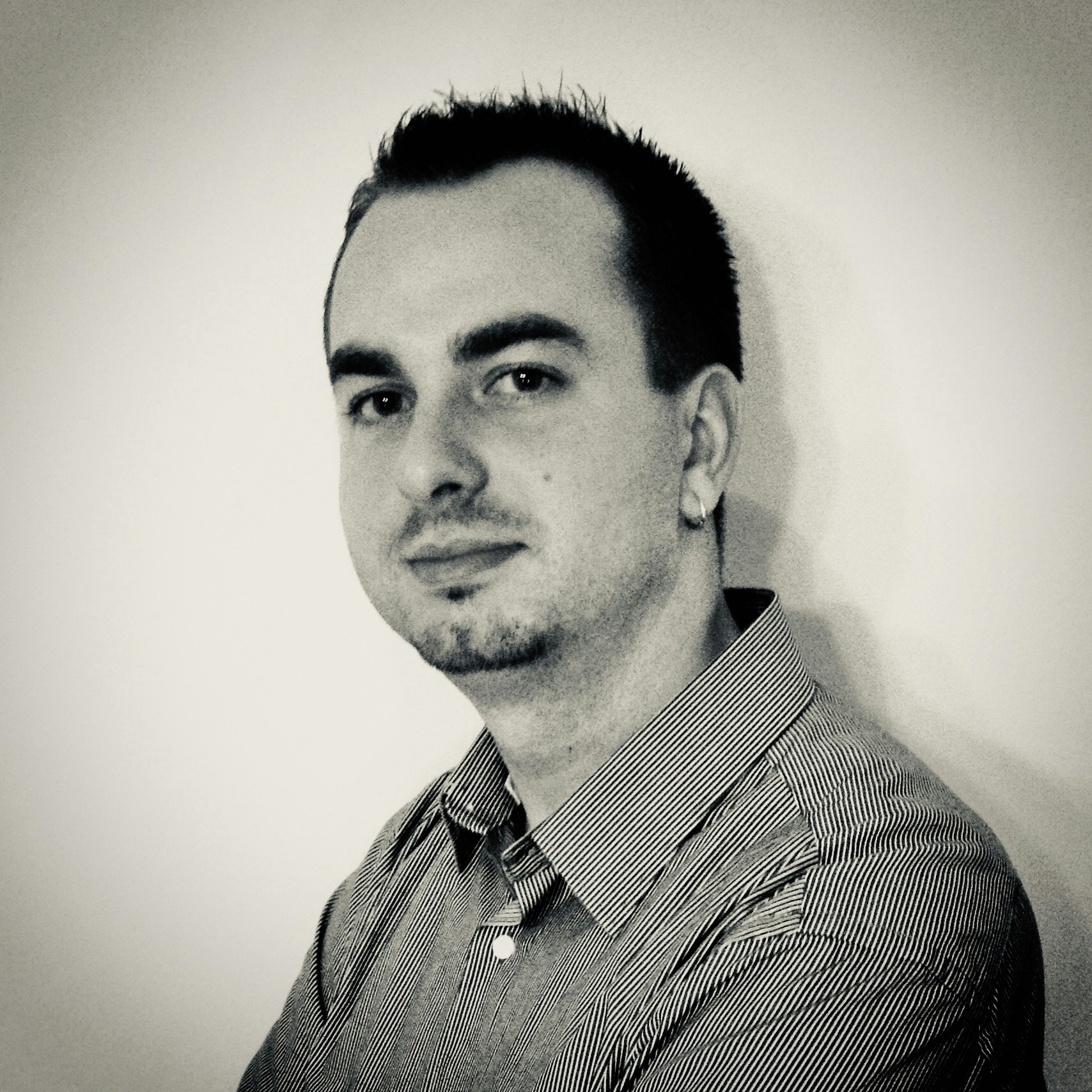 Ve al perfil de Martin Holovský