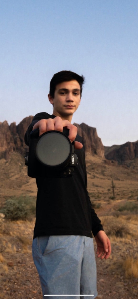 Ve al perfil de Logan Mayer