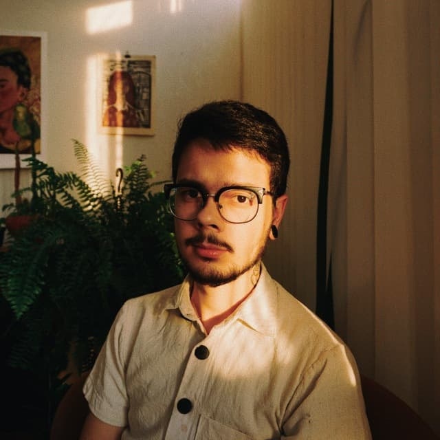 Go to Dennis Siqueira's profile