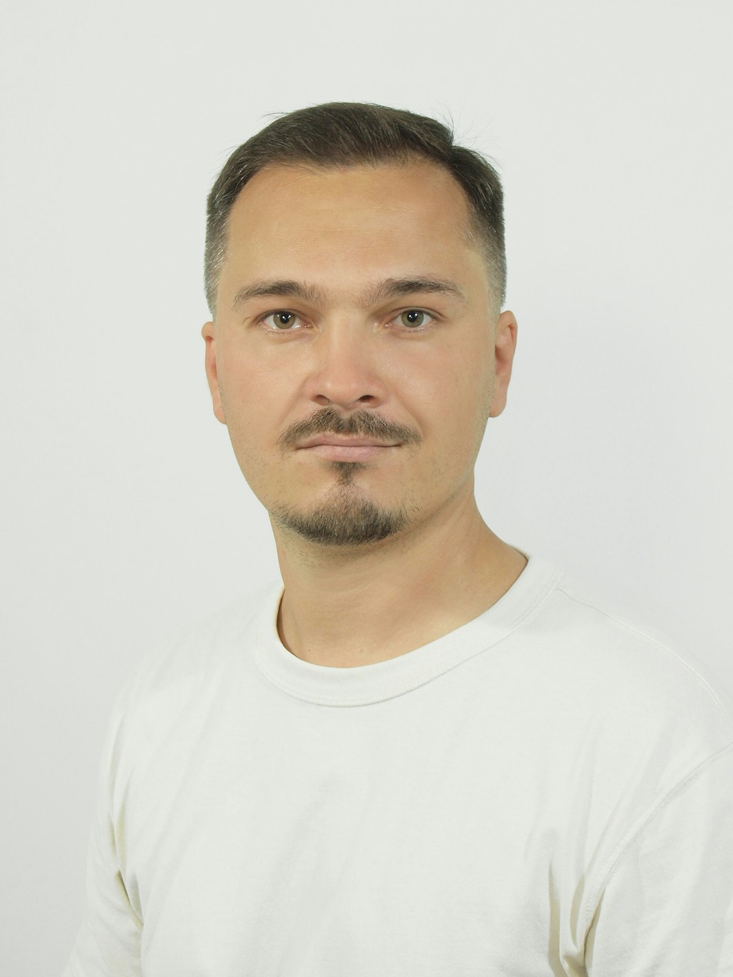 Zum Profil von Vitalii Kyktov