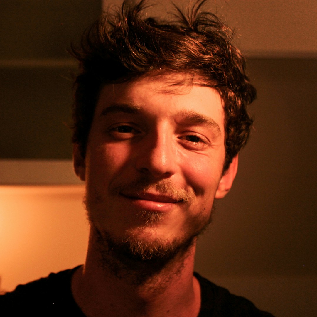 Accéder au profil de Eduardo Muniz