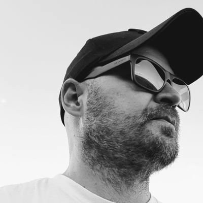 Go to Igor Eberling's profile