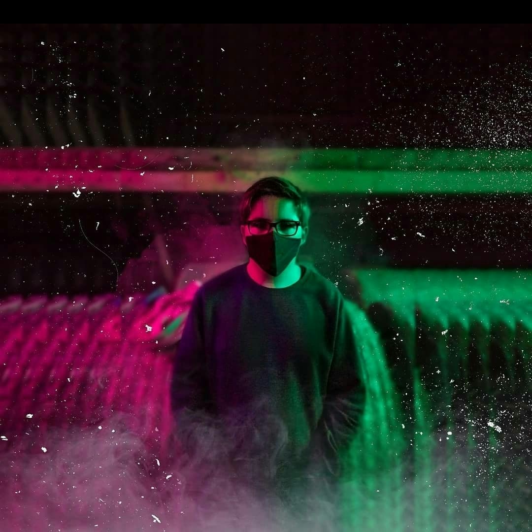 Go to Tobias Kleeb's profile