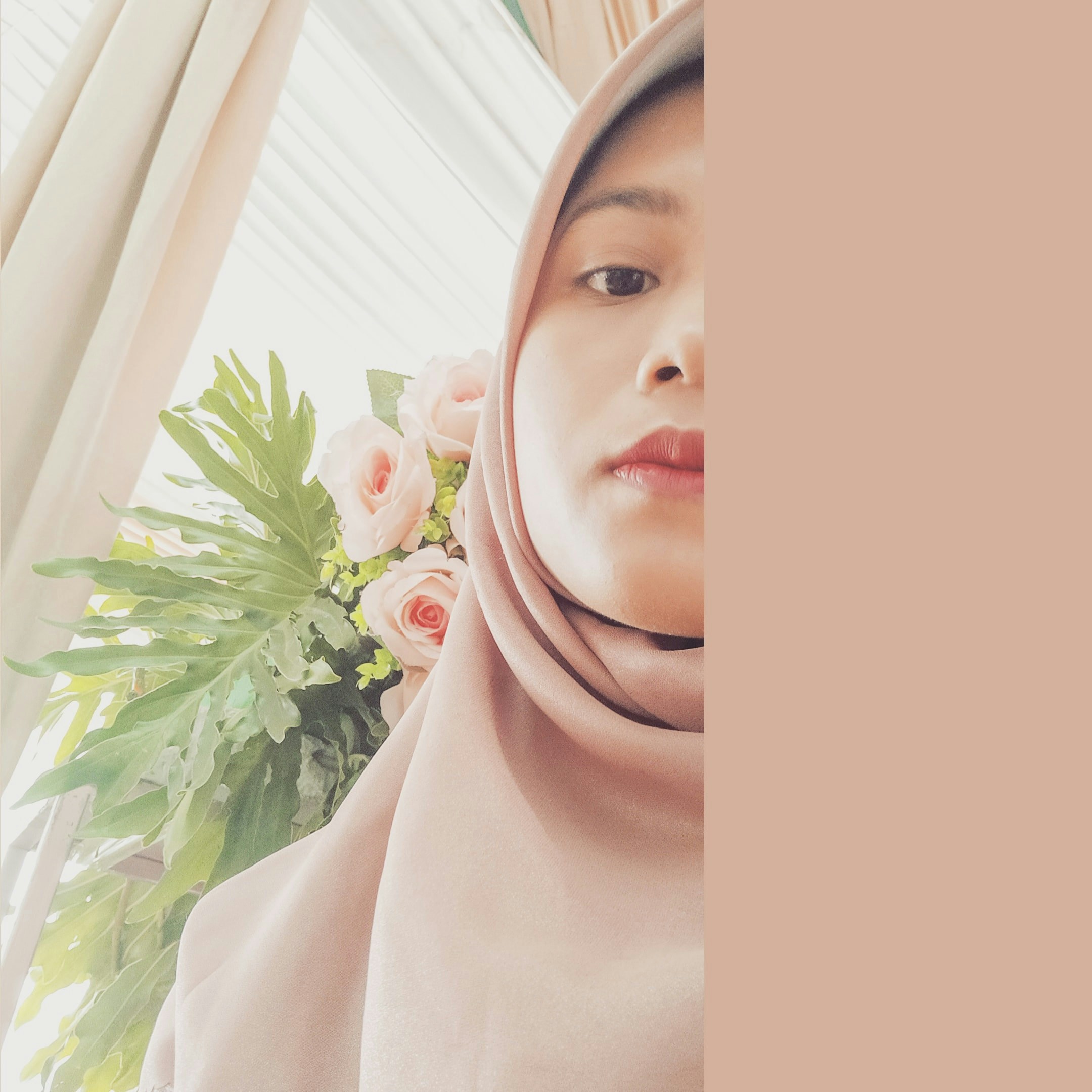 Go to Ratih Mandalawangi's profile