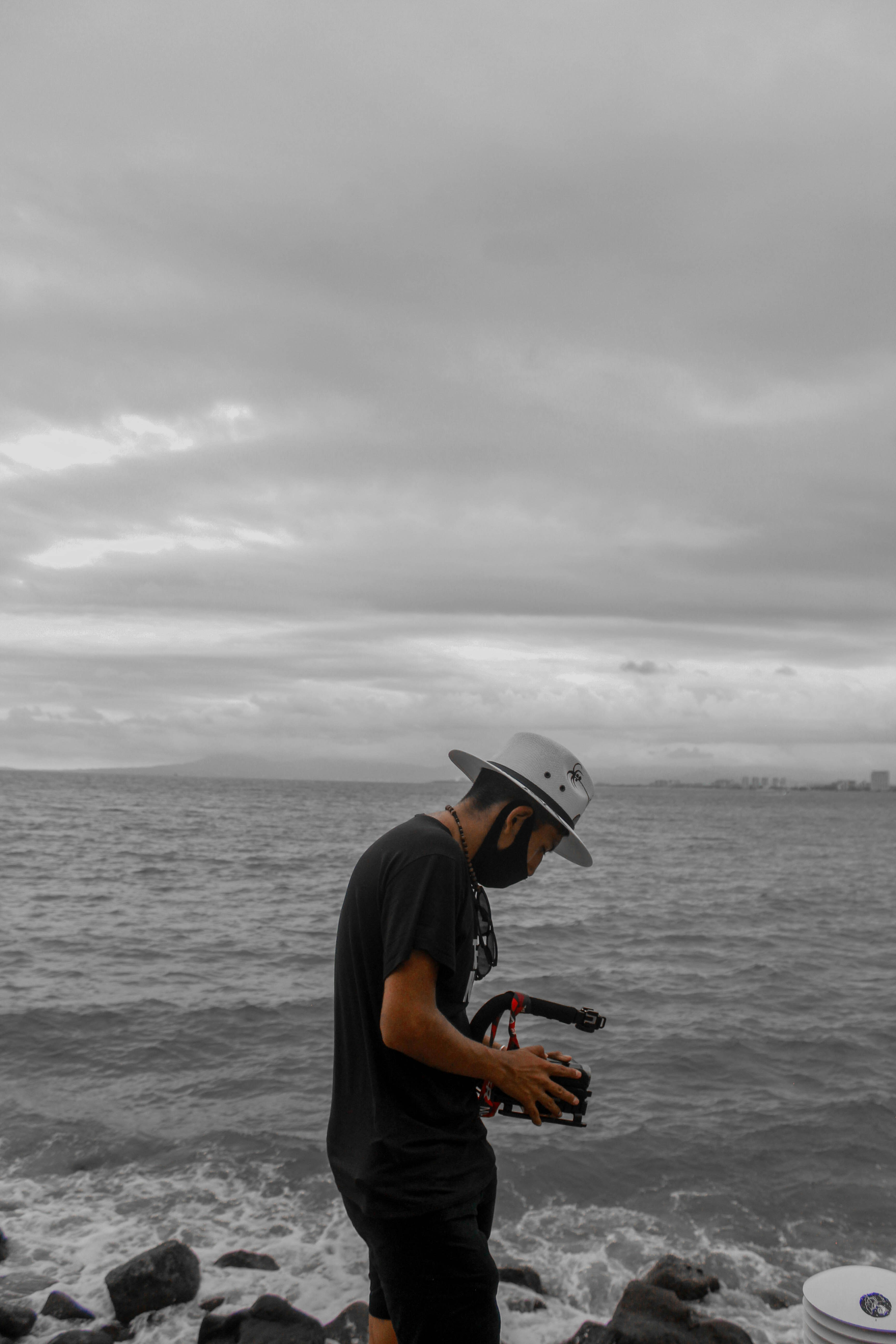 Go to Ving Cam's profile