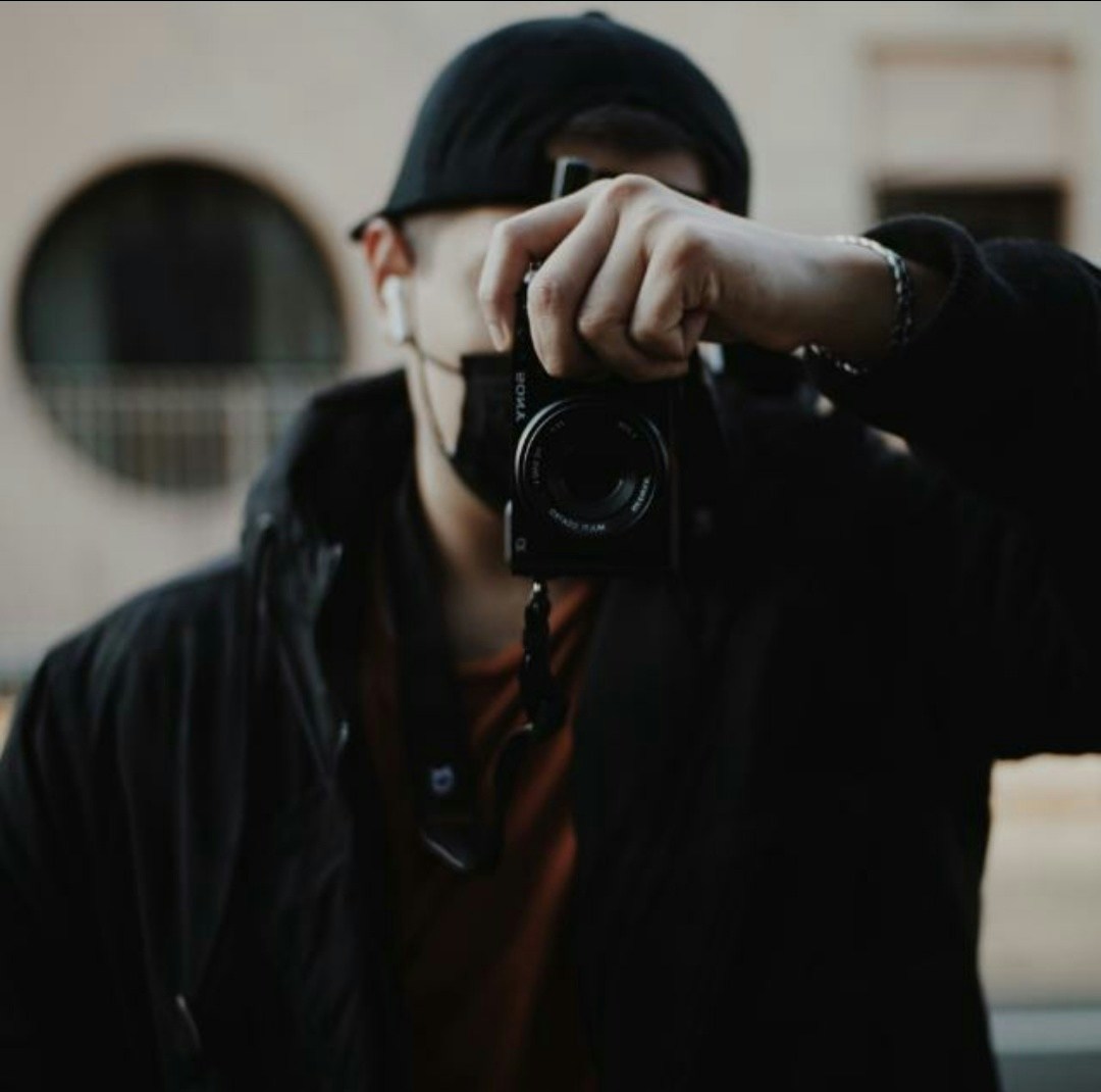 Go to David Salamanca's profile