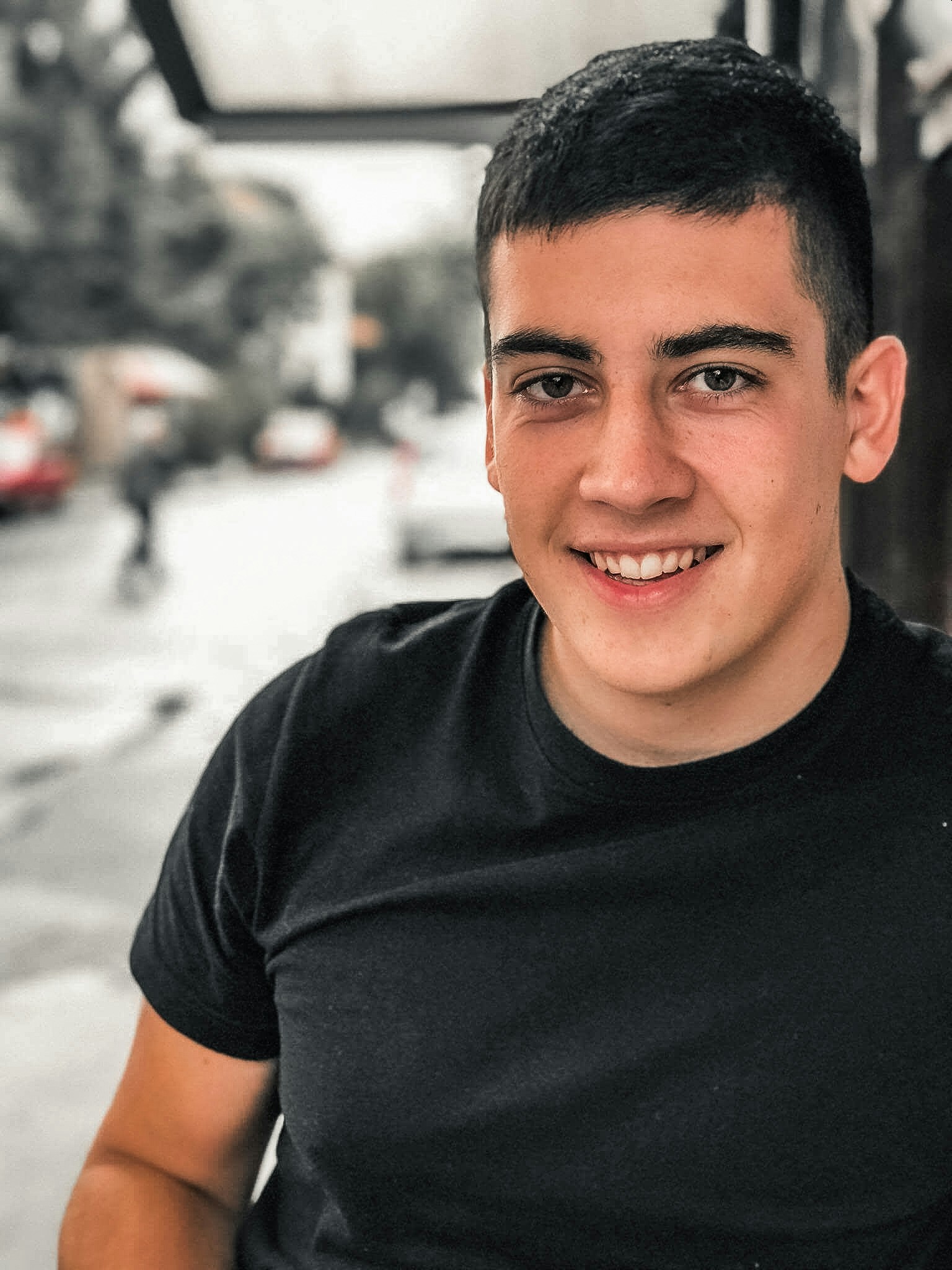 Vuk Vukovic의 프로필로 이동