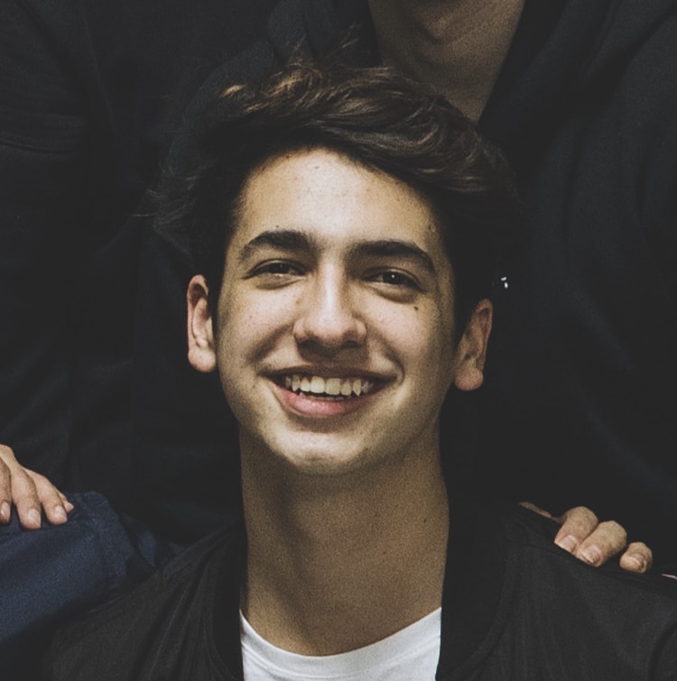 Go to Esteban Bernal's profile