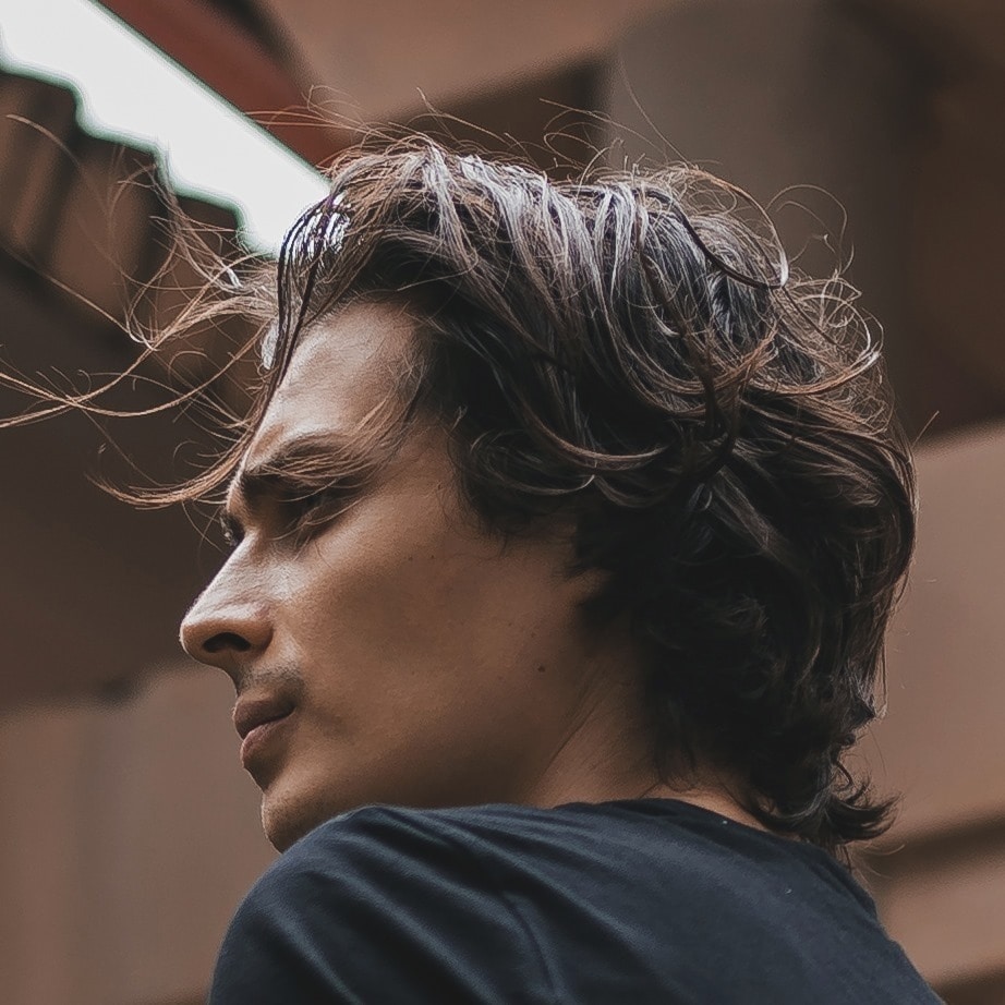 Zum Profil von Sergey Sukhov