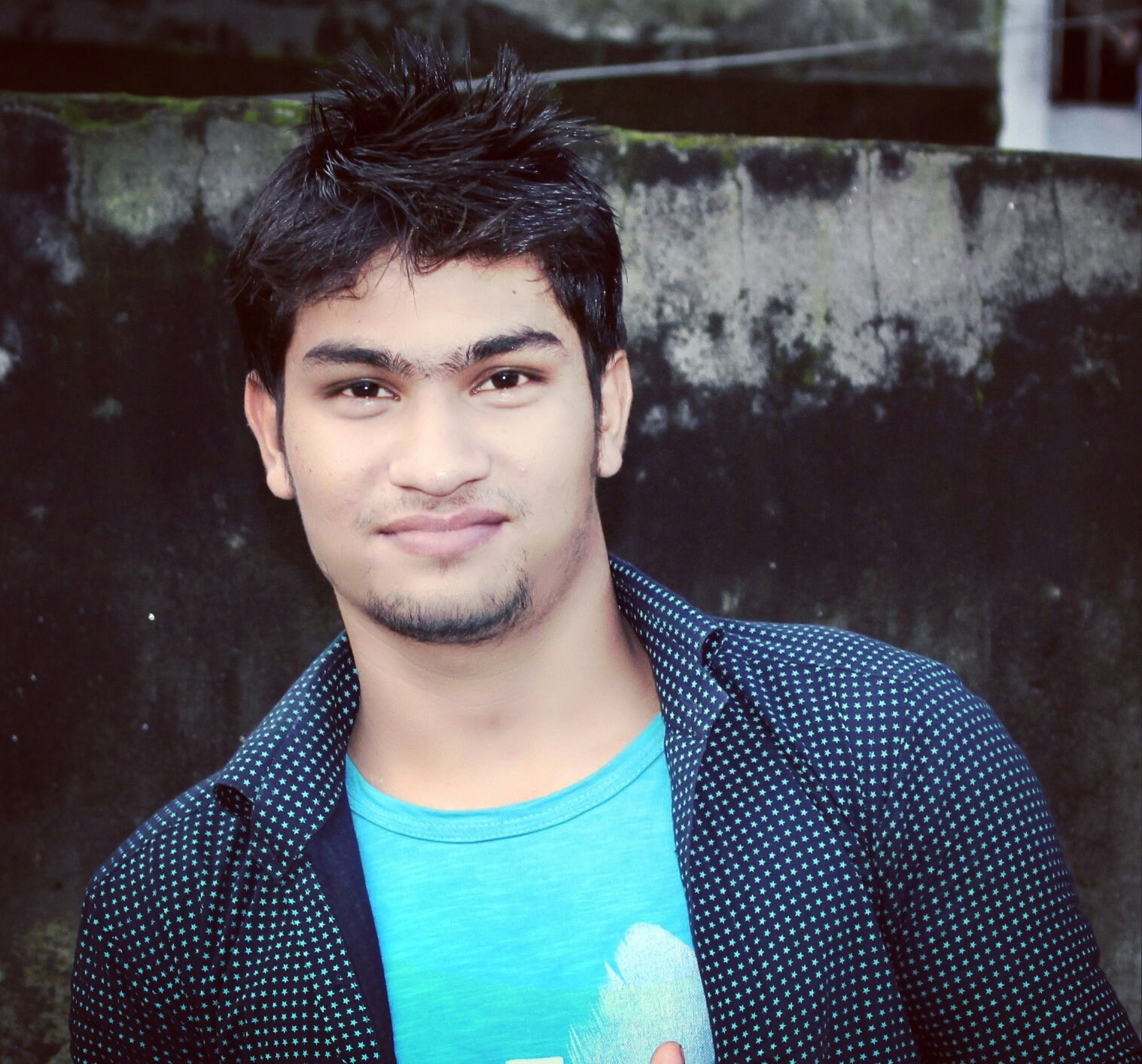 Go to Rj Rajukhan30's profile