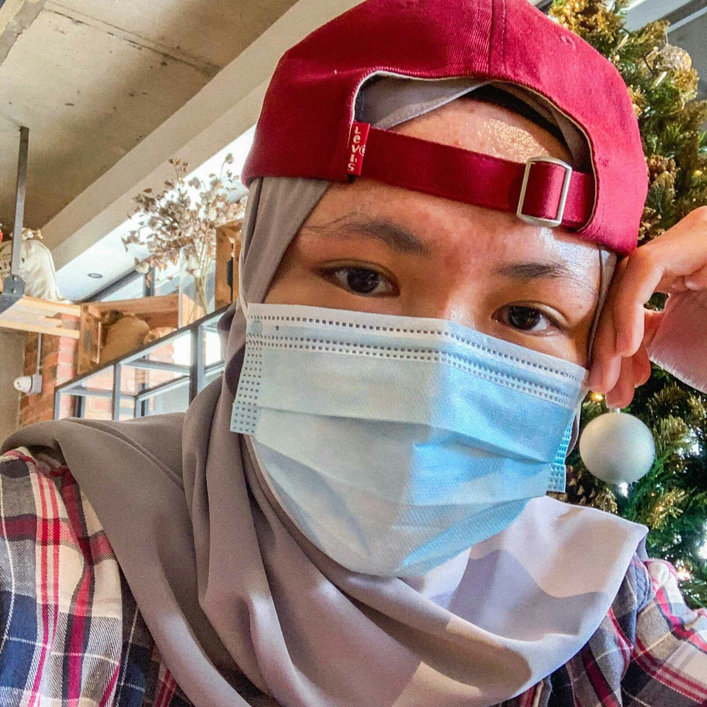 Go to Intan Yuhanis's profile