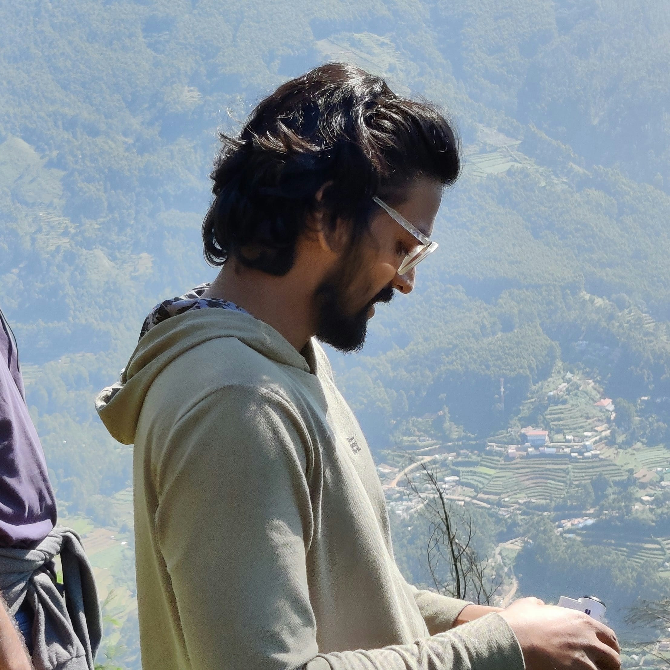 Accéder au profil de Geon George