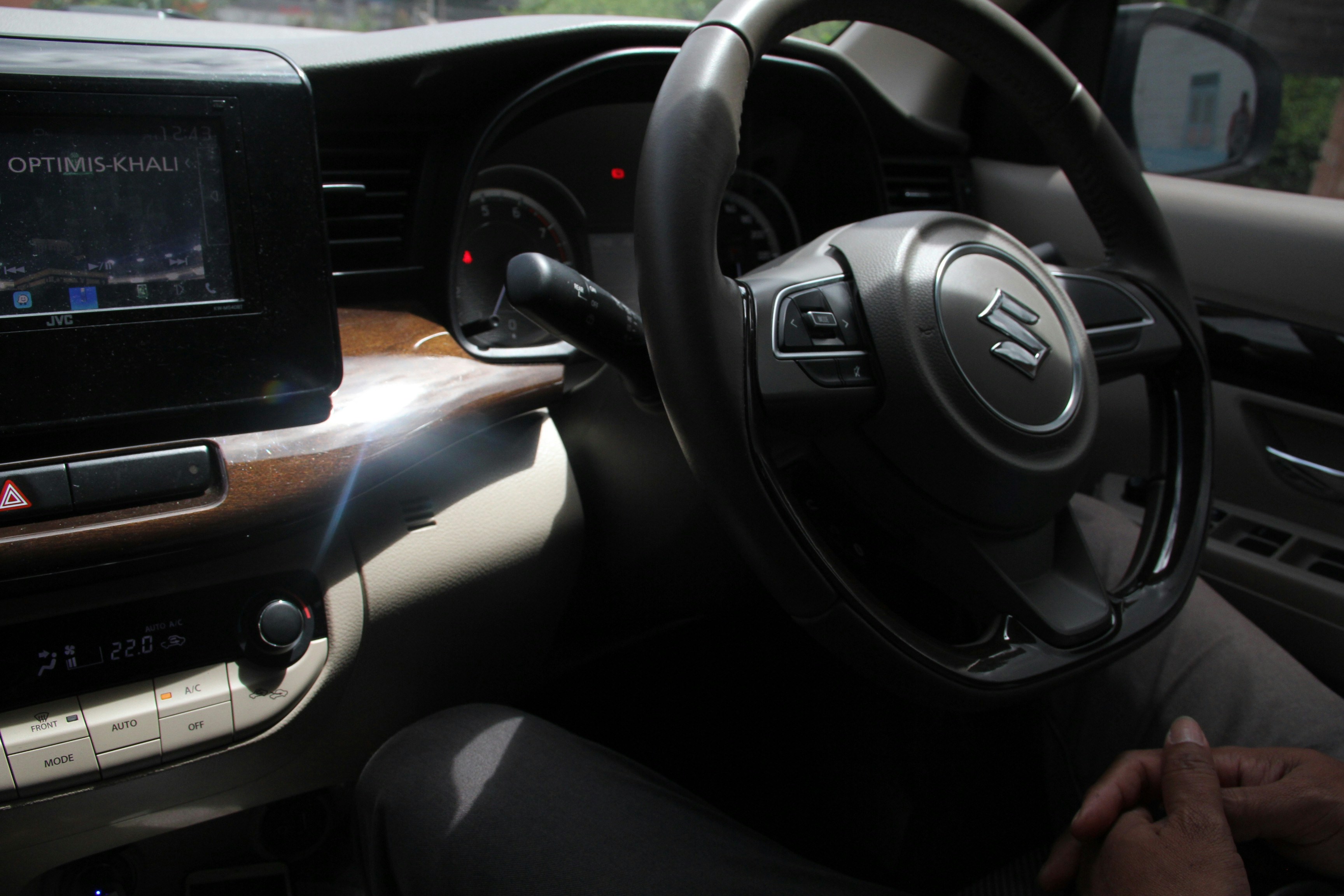 Accéder au profil de Alyalova Space