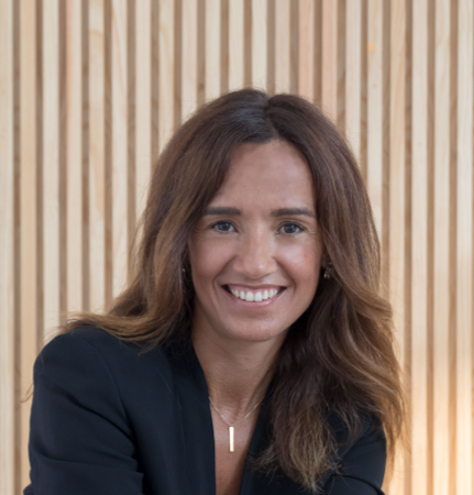 Go to SANDRA REI's profile