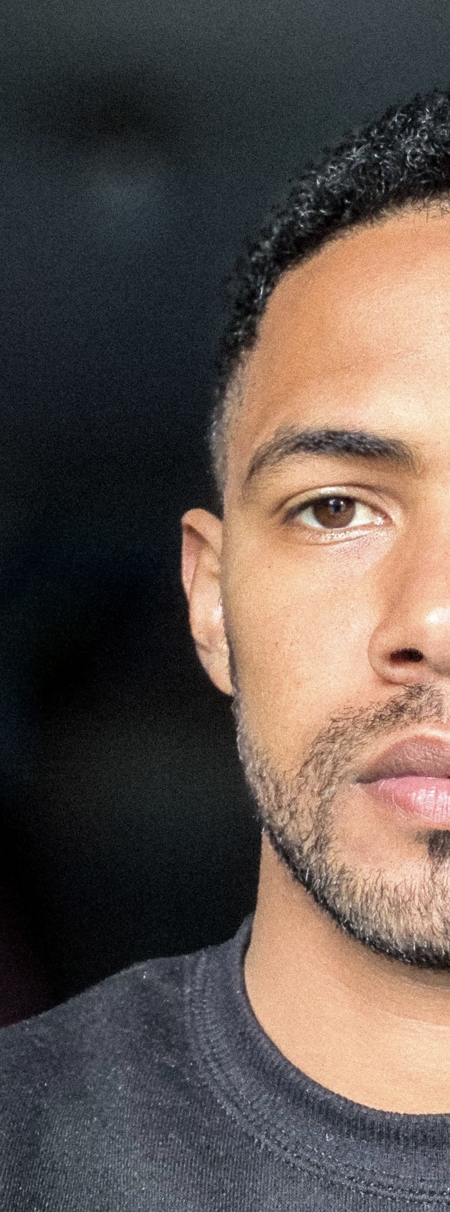 Zum Profil von Ethan De Long