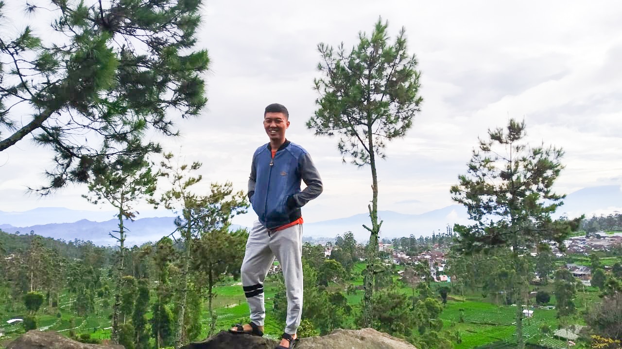 Zum Profil von Fadil Fauzi