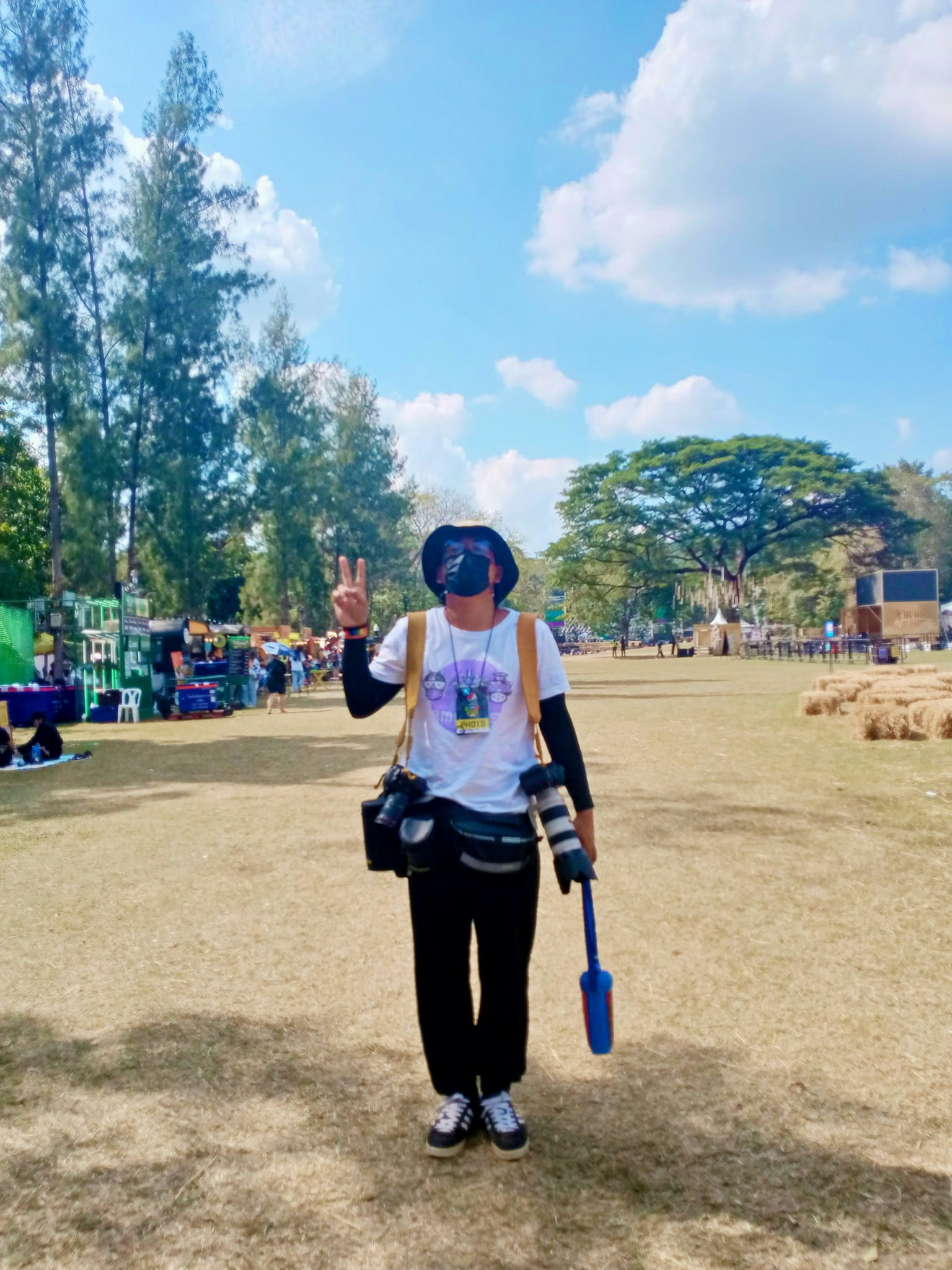 Go to Phakphoom Srinorajan's profile