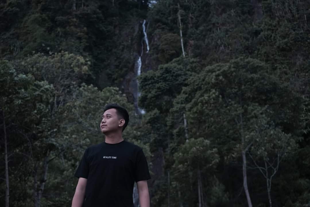 Go to Ilham Wicaksono's profile