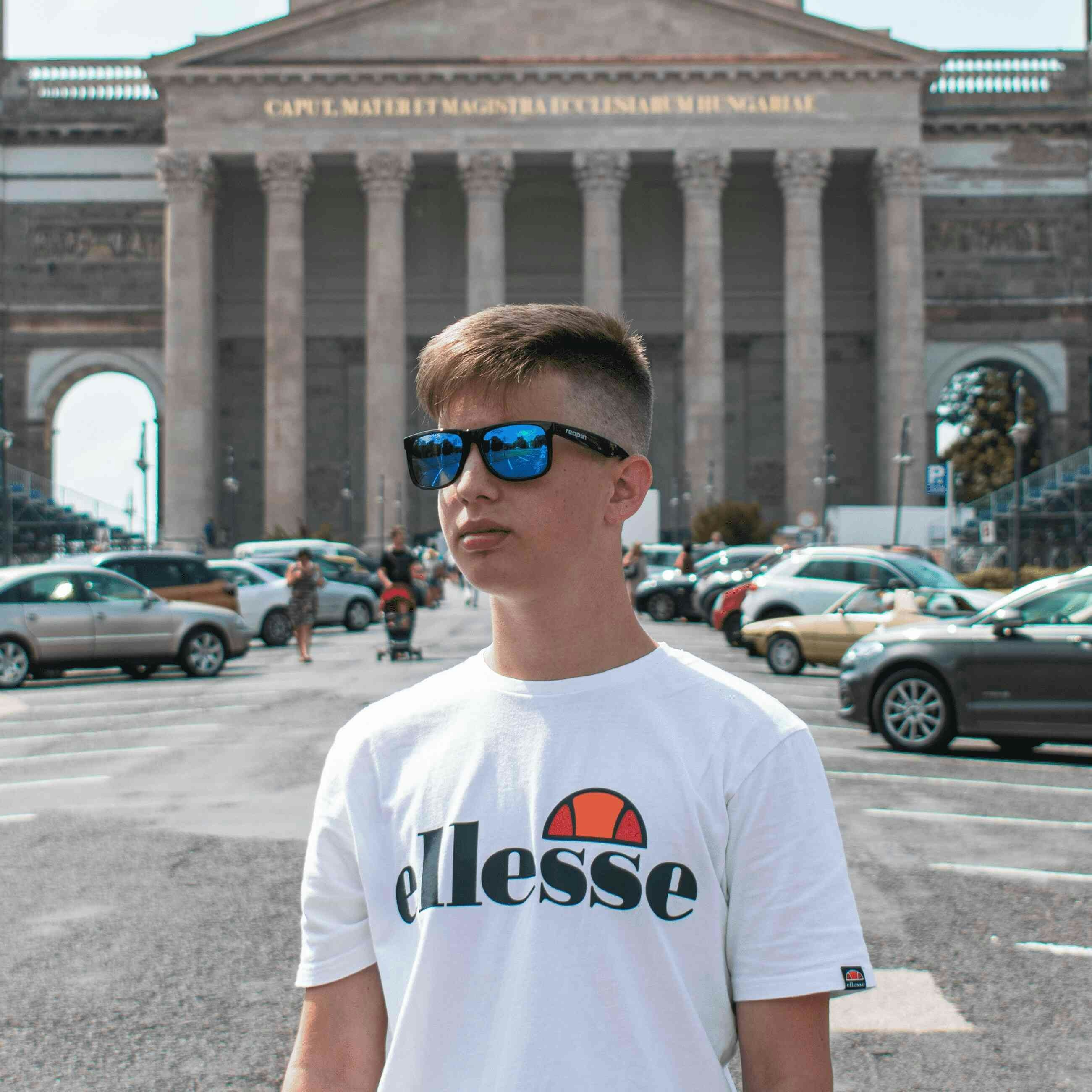 Avatar of user Mark Maraz