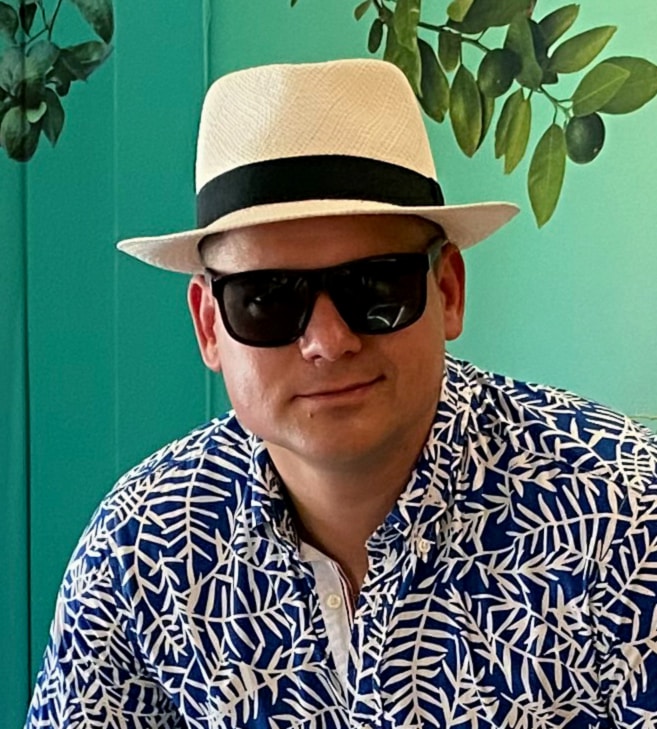 Go to Bartosz Kwitkowski's profile