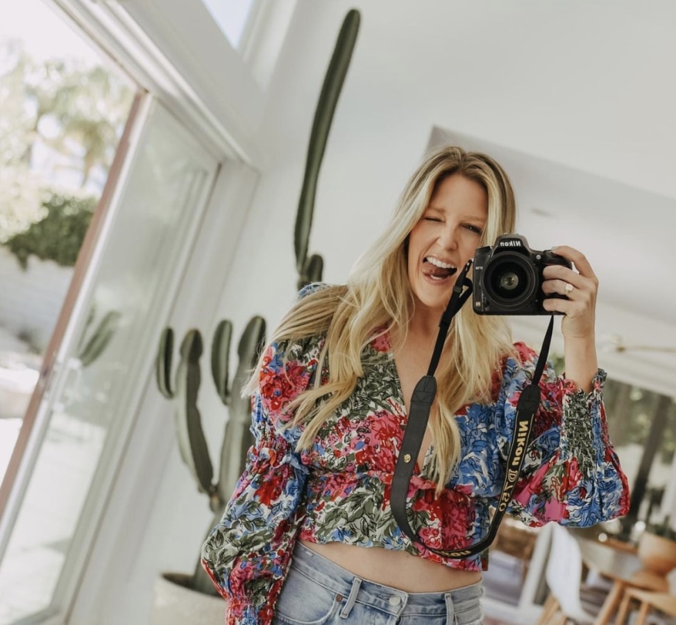 Go to Elizabeth Pishal's profile