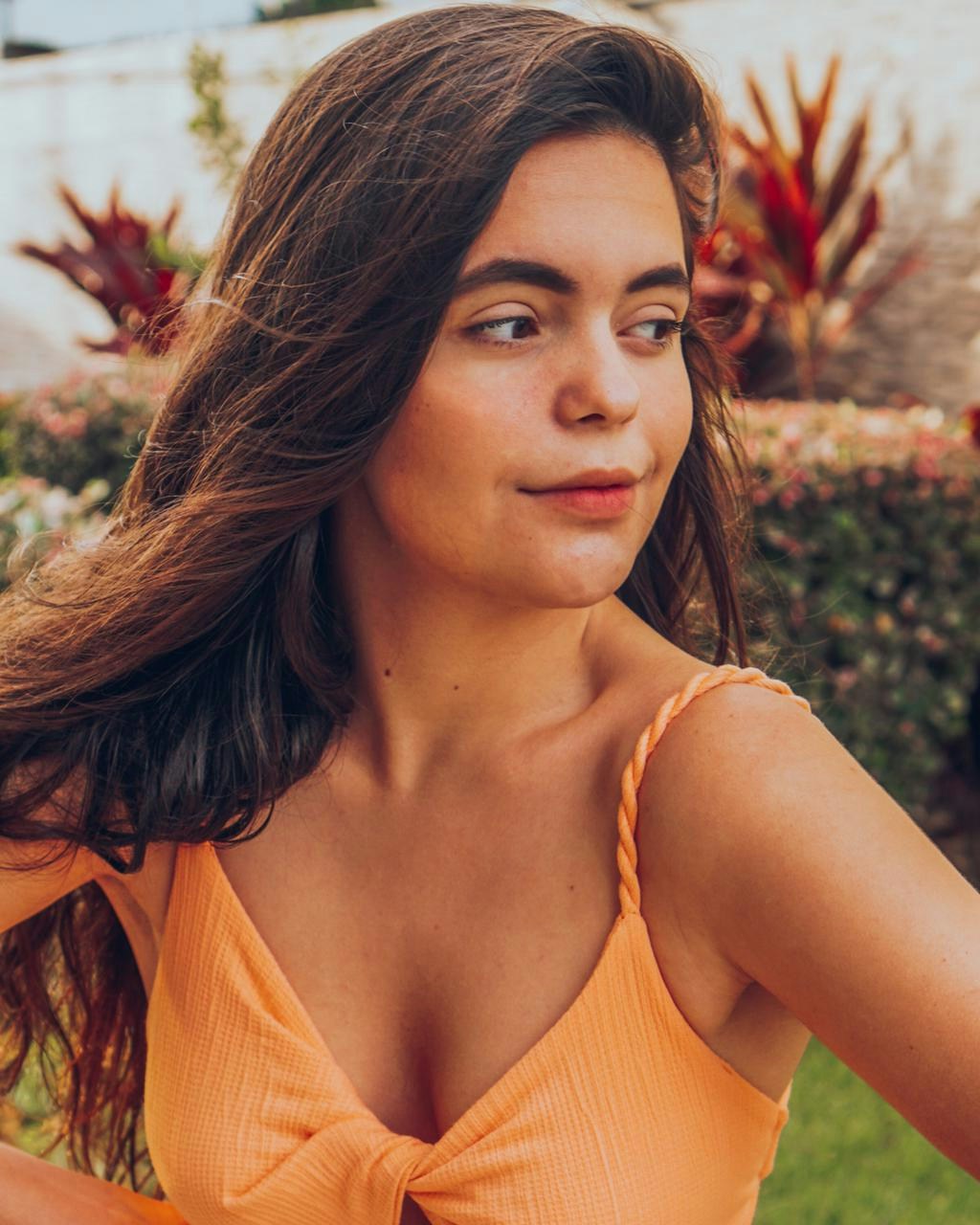 Go to clara Lacerda's profile
