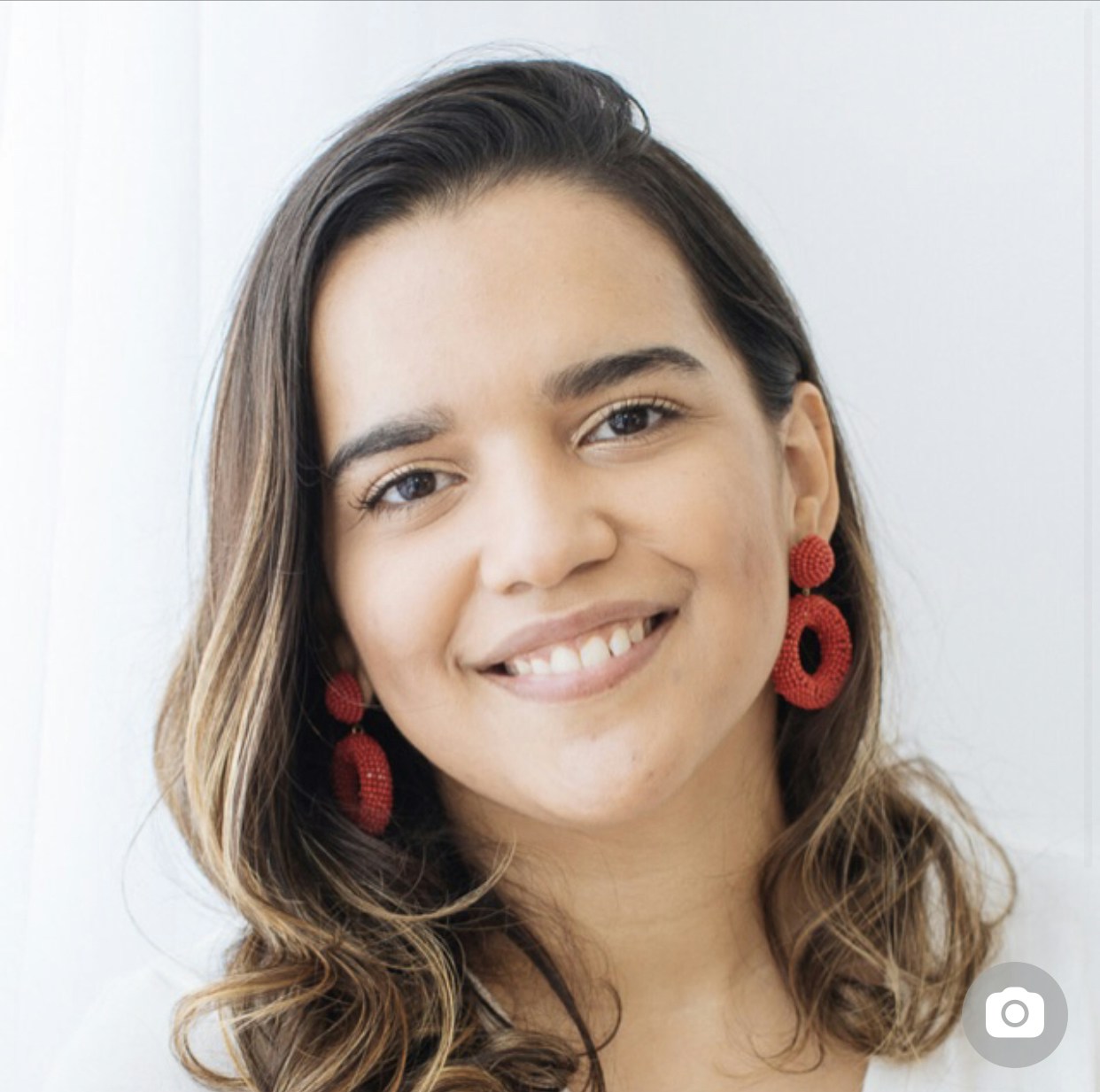 Go to Izabelly Marques's profile