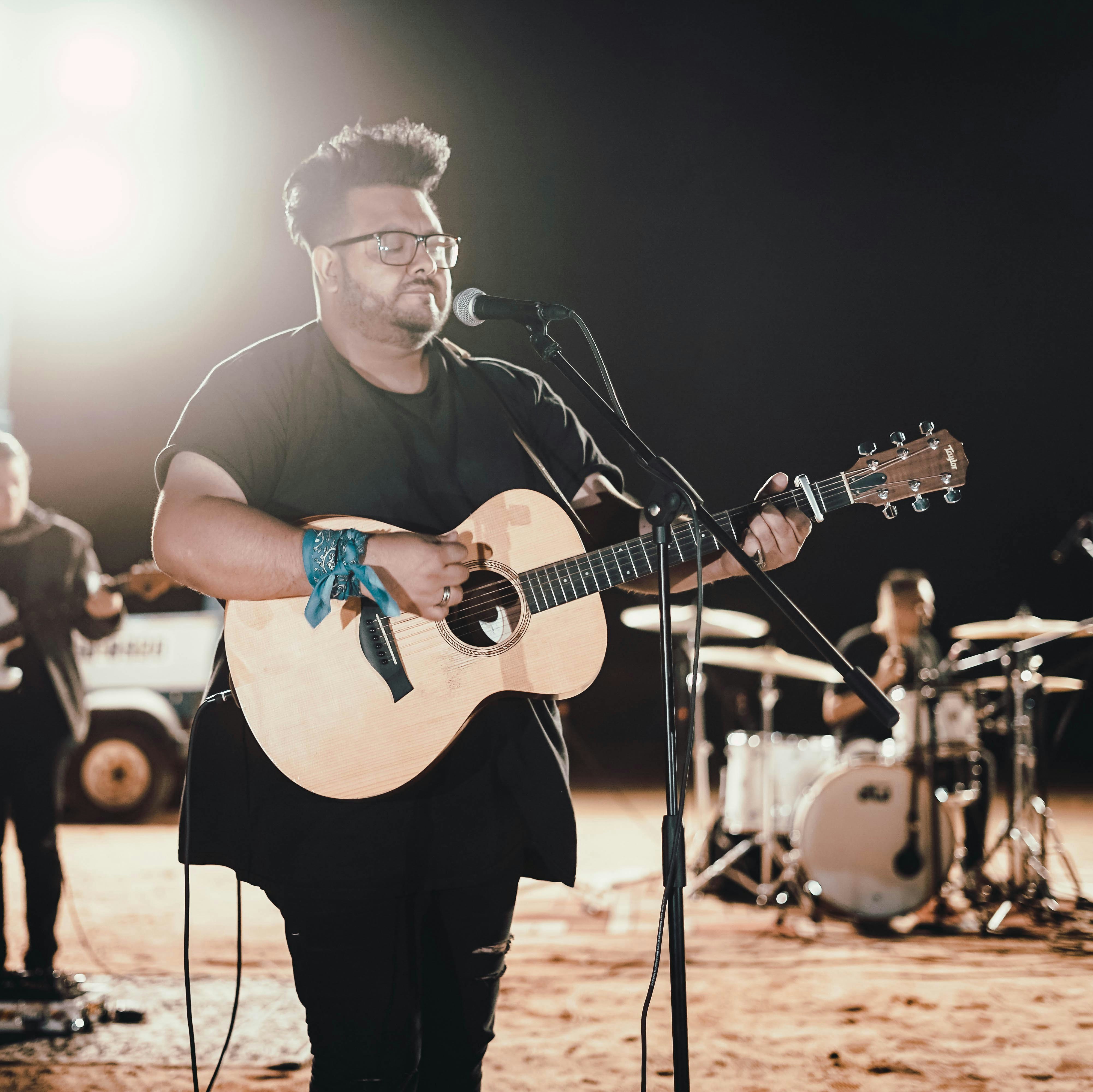 Avatar of user Javy Luzania